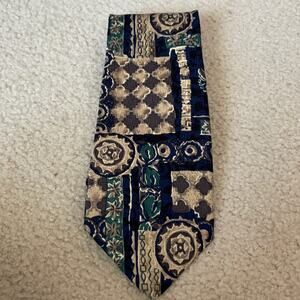 Countess Mara silk tie